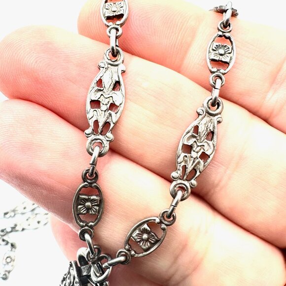 Antique Italy Unsigned Peruzzi Gothic Fleur De Lis Pendant Chain 800 Silver - Picture 5 of 5